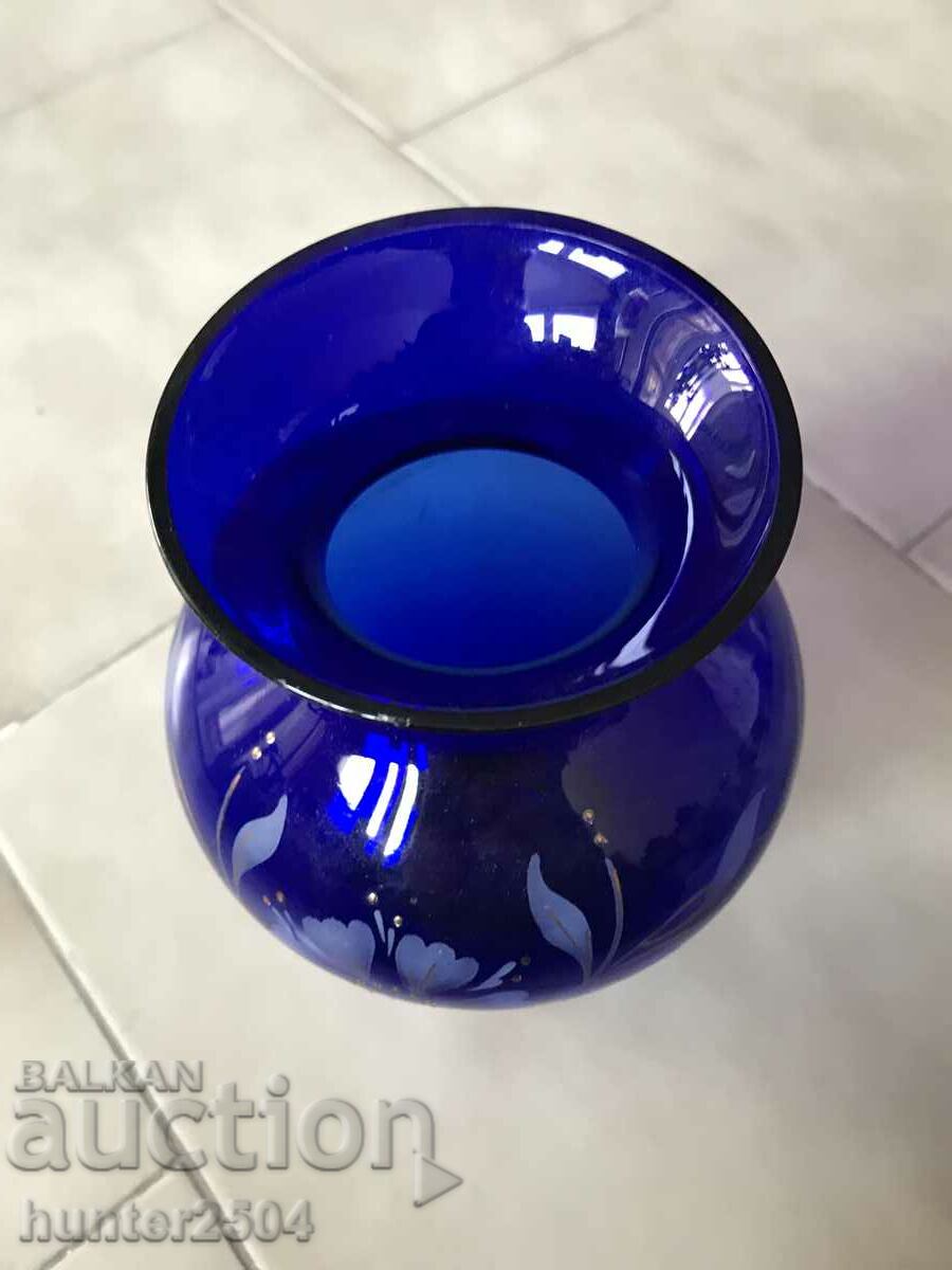 Vase-20 cm high. with price 39.95 BGN | € 20.43 Vase-20 cm high. with price 39.95 BGN | € 20.43