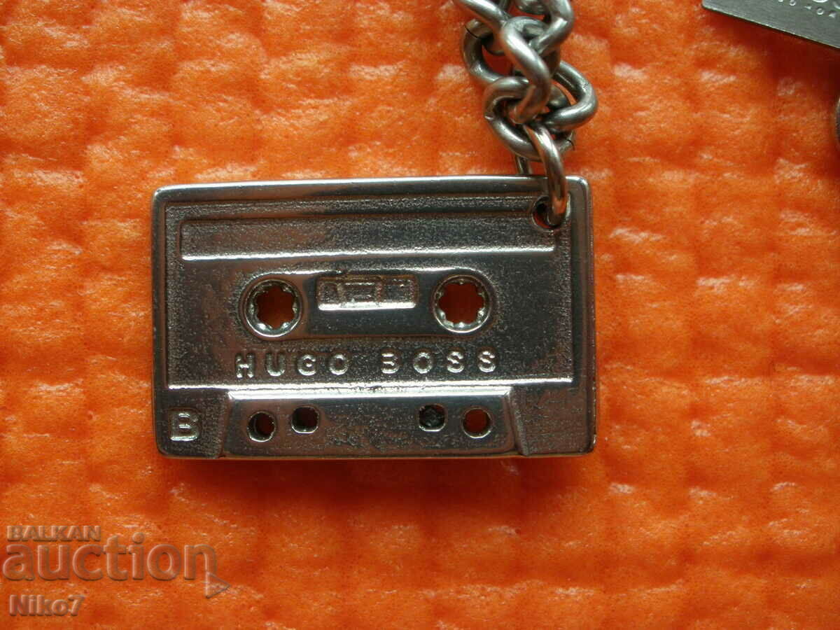 Delivery of Interesting, designer necklace (necklace) - HUGO BOSS. Delivery of Interesting, designer necklace (necklace) - HUGO BOSS.