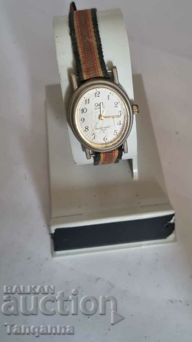 ρολόι χεριού με τιμή 8.00 BGN | € 4.09 ρολόι χεριού με τιμή 8.00 BGN | € 4.09