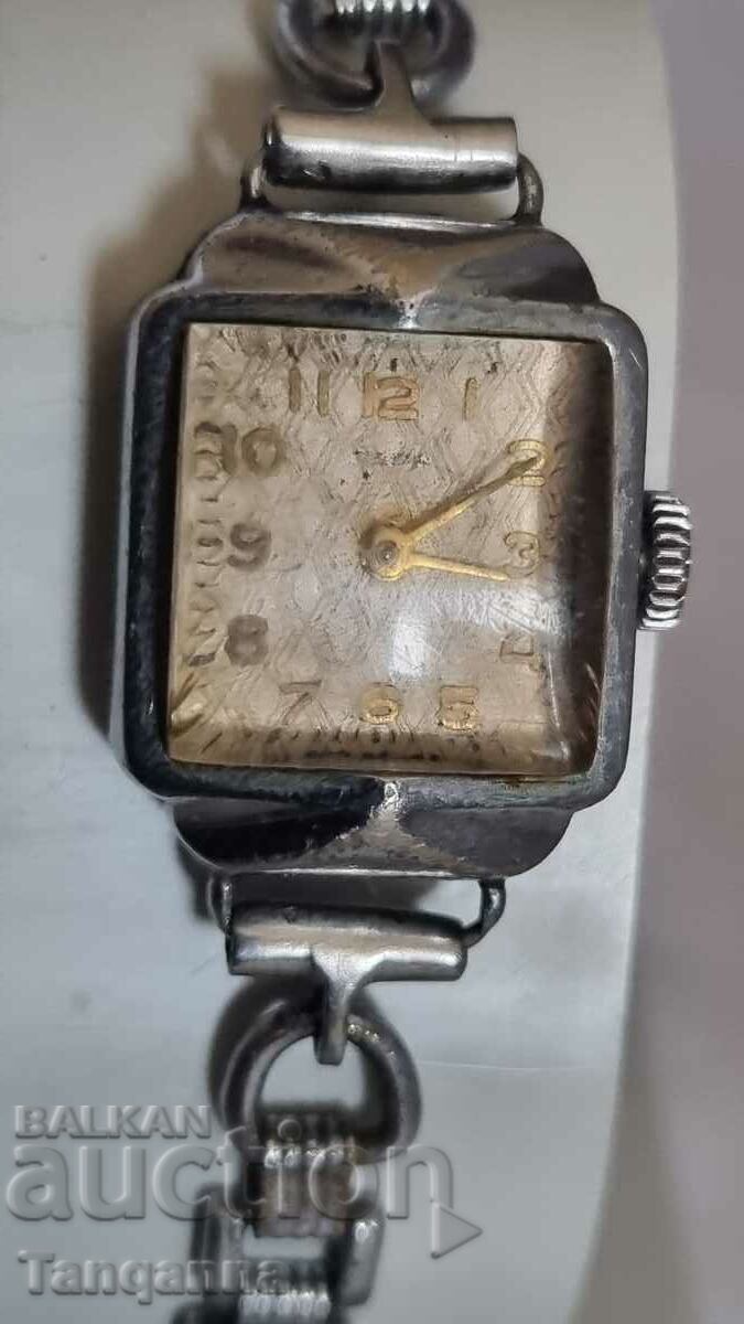 ρολόι χεριού με τιμή 8.00 BGN | € 4.09 ρολόι χεριού με τιμή 8.00 BGN | € 4.09