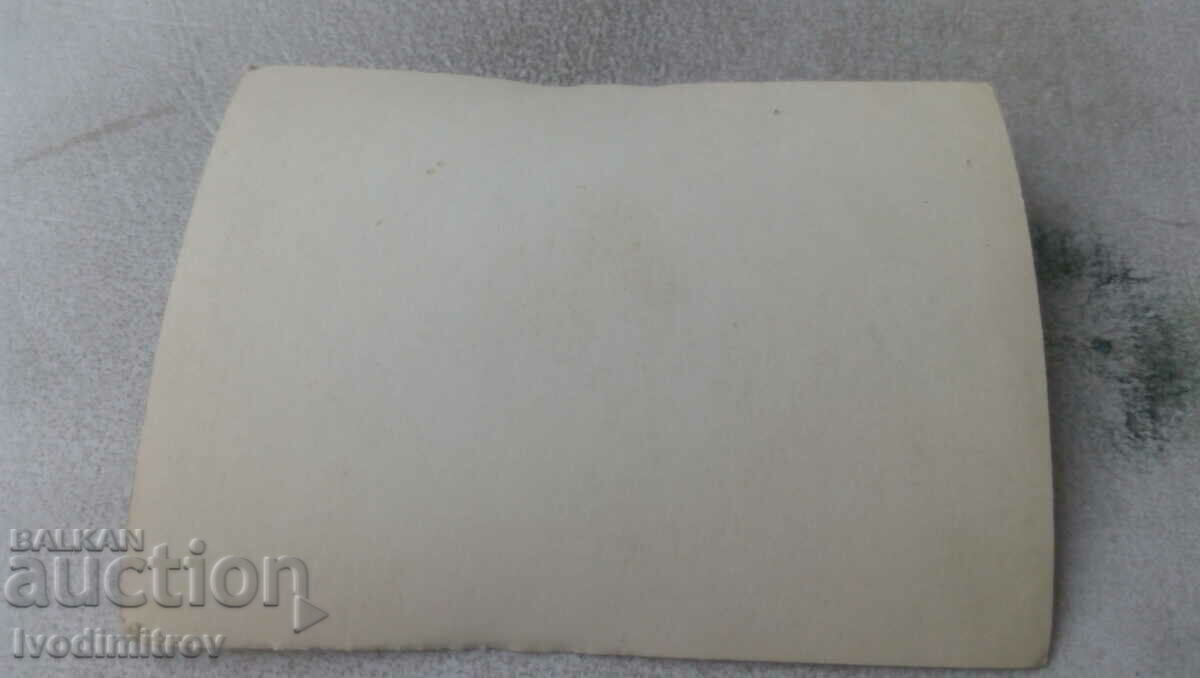 Photo Sarajevo Man and women on the street with price 1.45 BGN | € 0.74 Photo Sarajevo Man and women on the street with price 1.45 BGN | € 0.74