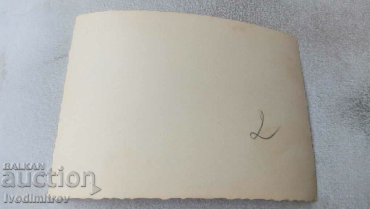 Φωτογραφία Πέντε άνδρες σε μια βάρκα με καγιάκ με τιμή 1.85 BGN | € 0.95 Φωτογραφία Πέντε άνδρες σε μια βάρκα με καγιάκ με τιμή 1.85 BGN | € 0.95