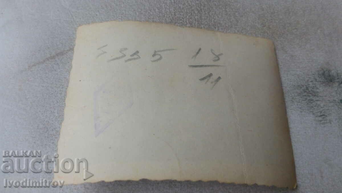 Photo Boys and girls on the beach with price 2.35 BGN | € 1.20