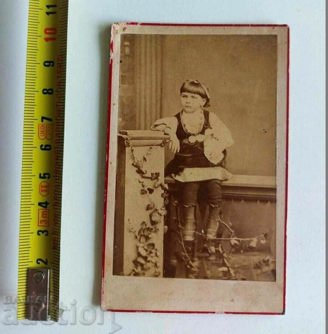 Auction 1870s GIRL WEARING PAFTY CHILD PICTURE PHOTOGRAPH CARDBOARD Auction 1870s GIRL WEARING PAFTY CHILD PICTURE PHOTOGRAPH CARDBOARD