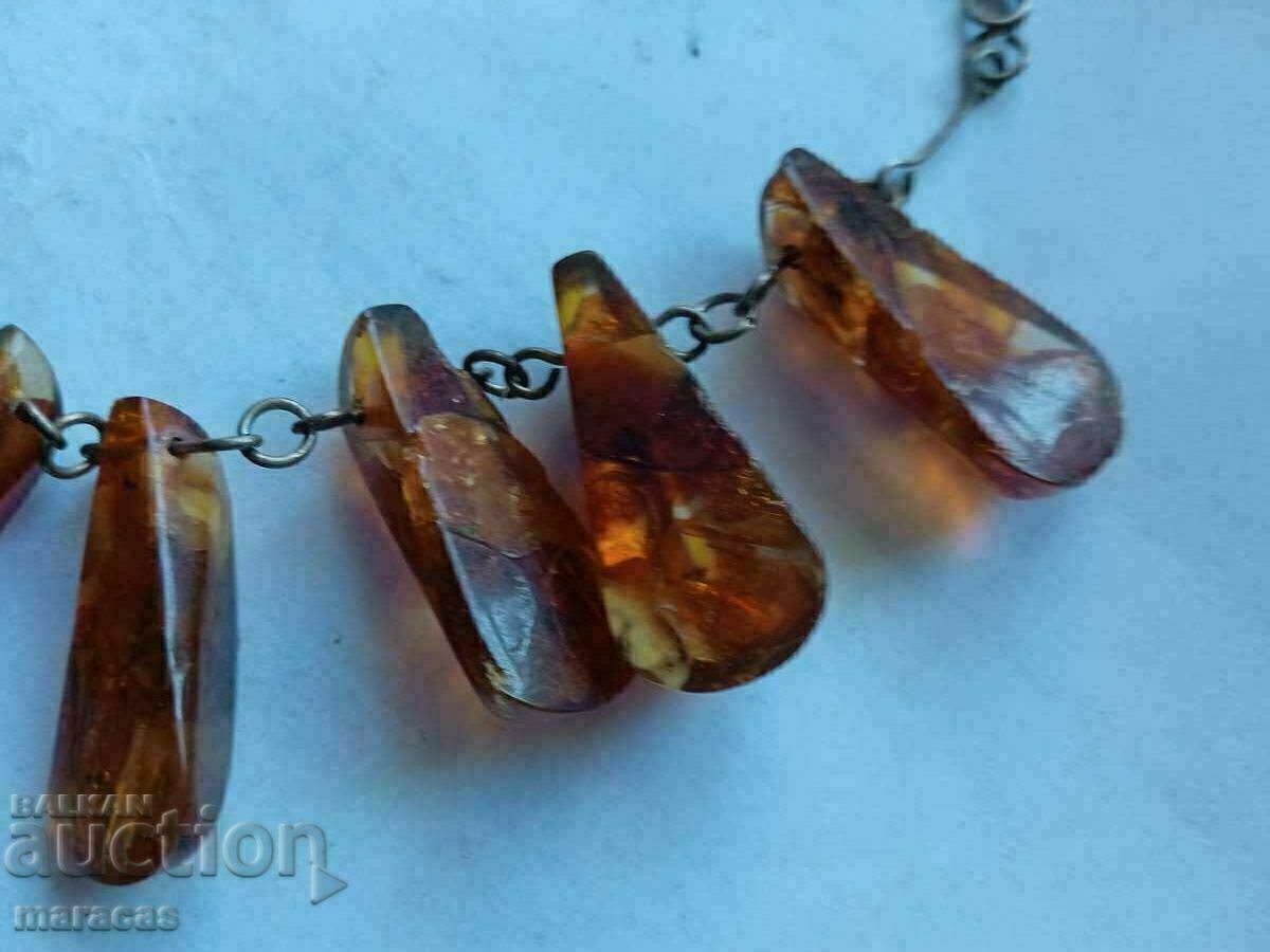Auction Small amber necklace Auction Small amber necklace
