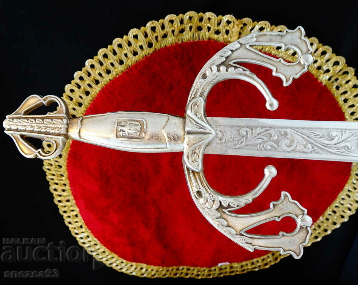 Auction Antique Italian scimitar, saber, marked. Auction Antique Italian scimitar, saber, marked.