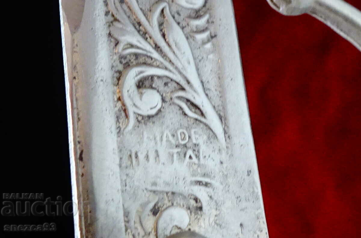 Delivery of Antique Italian scimitar, saber, marked. Delivery of Antique Italian scimitar, saber, marked.