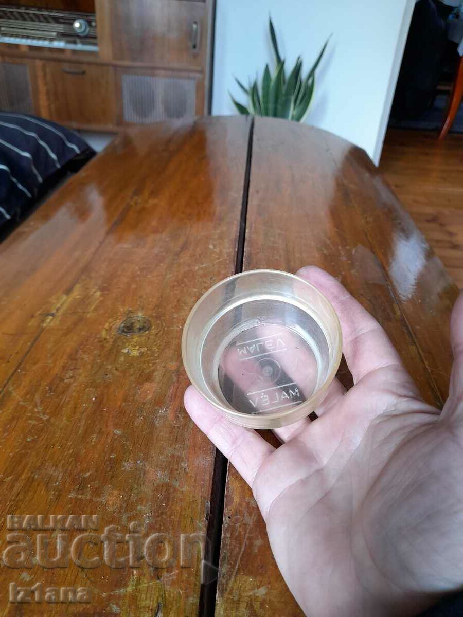 Cupa veche Malev Airlines, Malev cu preț 10.00 BGN | € 5.11 Cupa veche Malev Airlines, Malev cu preț 10.00 BGN | € 5.11