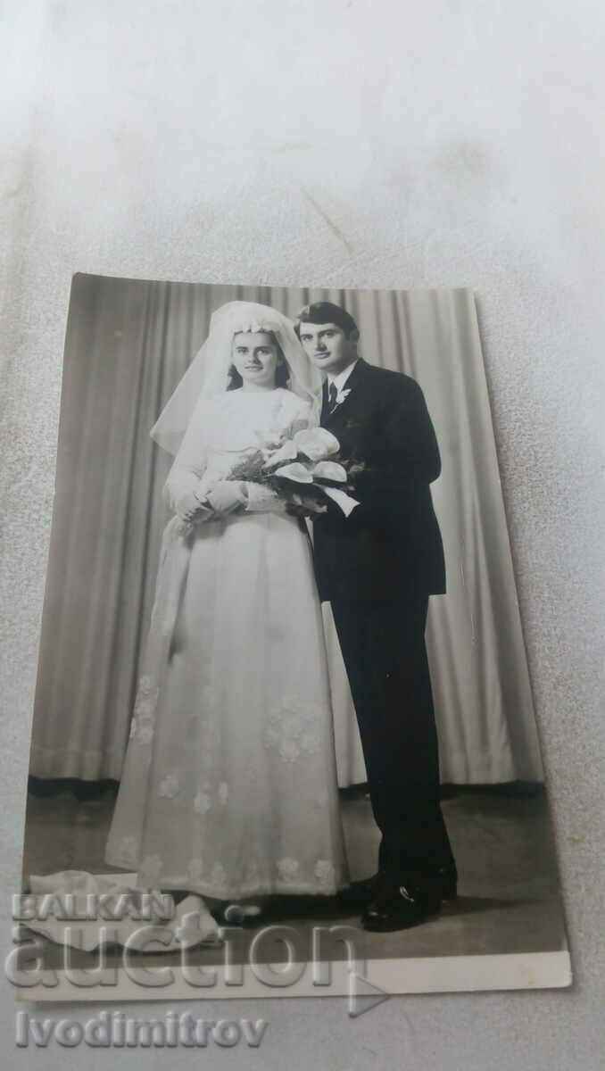 Снимка Плевен Младоженци 1971