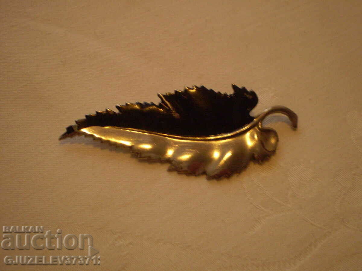 Καρφίτσα φύλλων λευκή Δίχρωμη μεταλλική - 6 Καρφίτσα φύλλων λευκή Δίχρωμη μεταλλική - 6