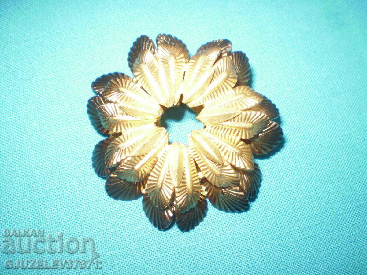 Livrarea Broșă antică cu două straturi de flori din alamă