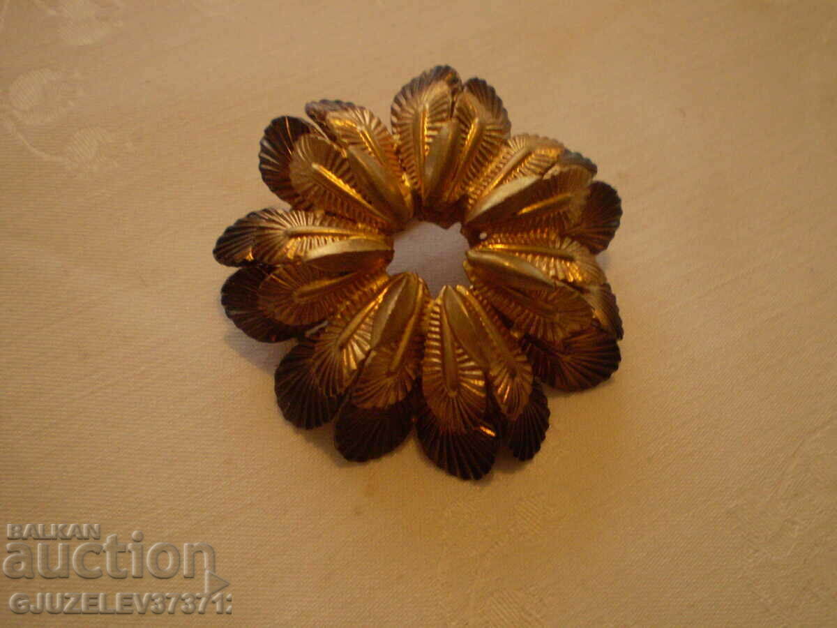 Broșă antică cu două straturi de flori din alamă - 7