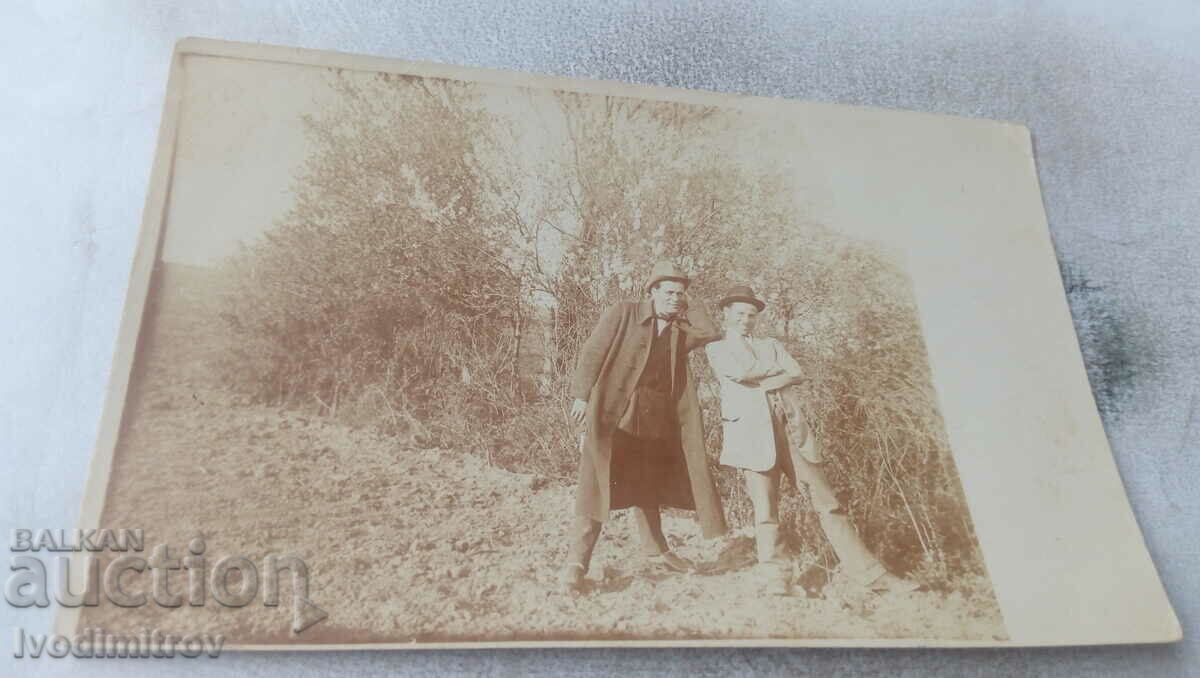 Fotografie Hisarya Doi bărbați 1919