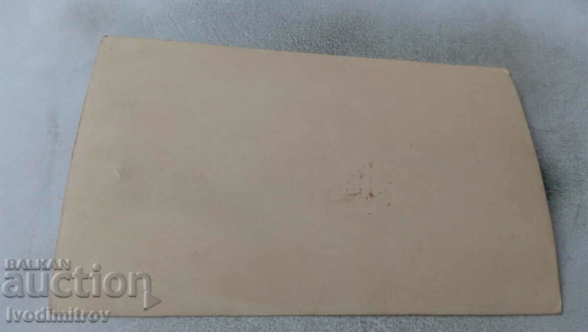 Photo Man and women with price € 0.59 | 1.15 BGN