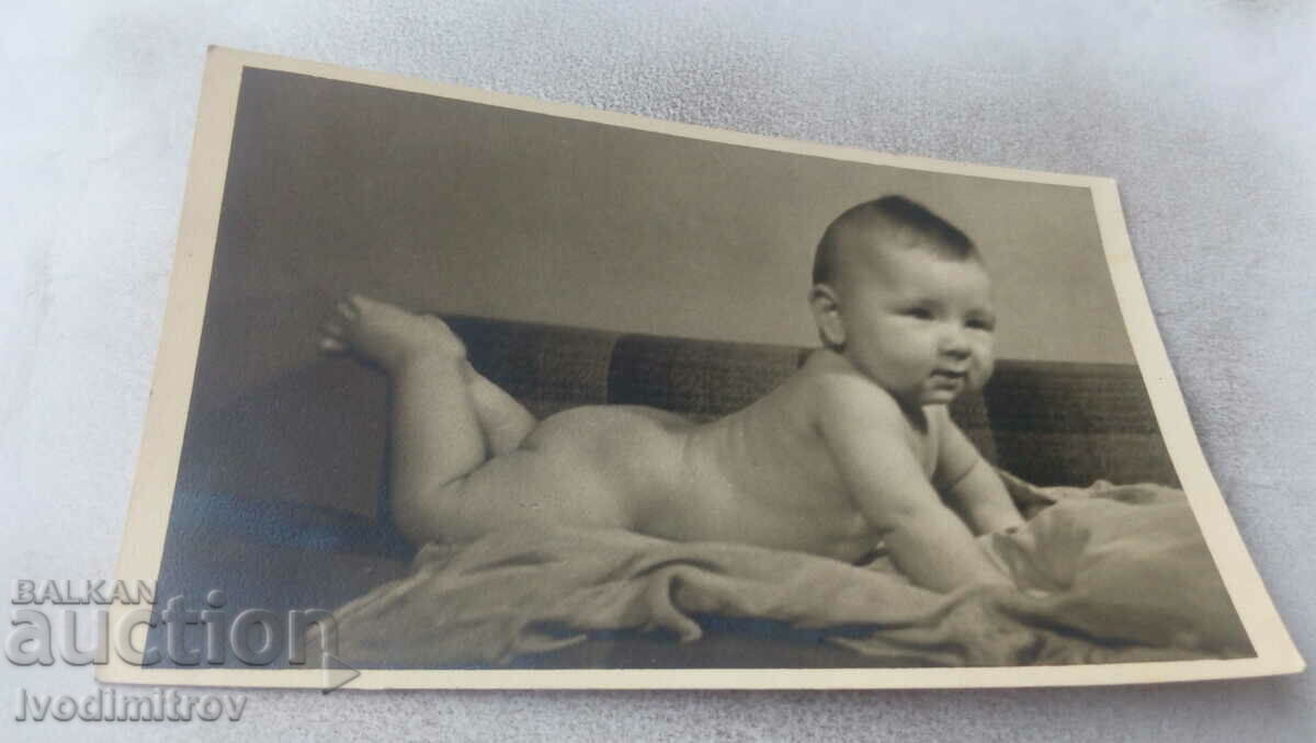 Снимка София Голо момченце 1941