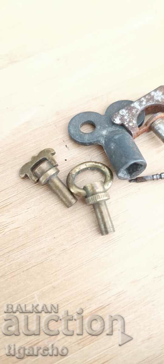 Clock keys - 5 Clock keys - 5