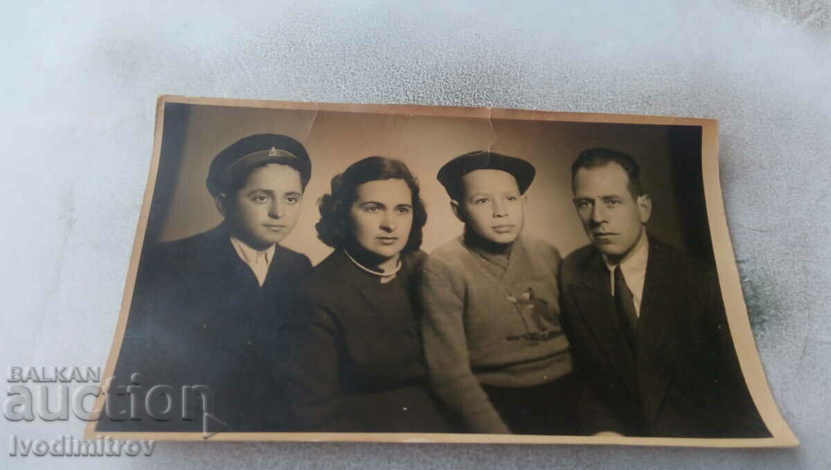 Photo Plovdiv Man, woman and two boys 1955