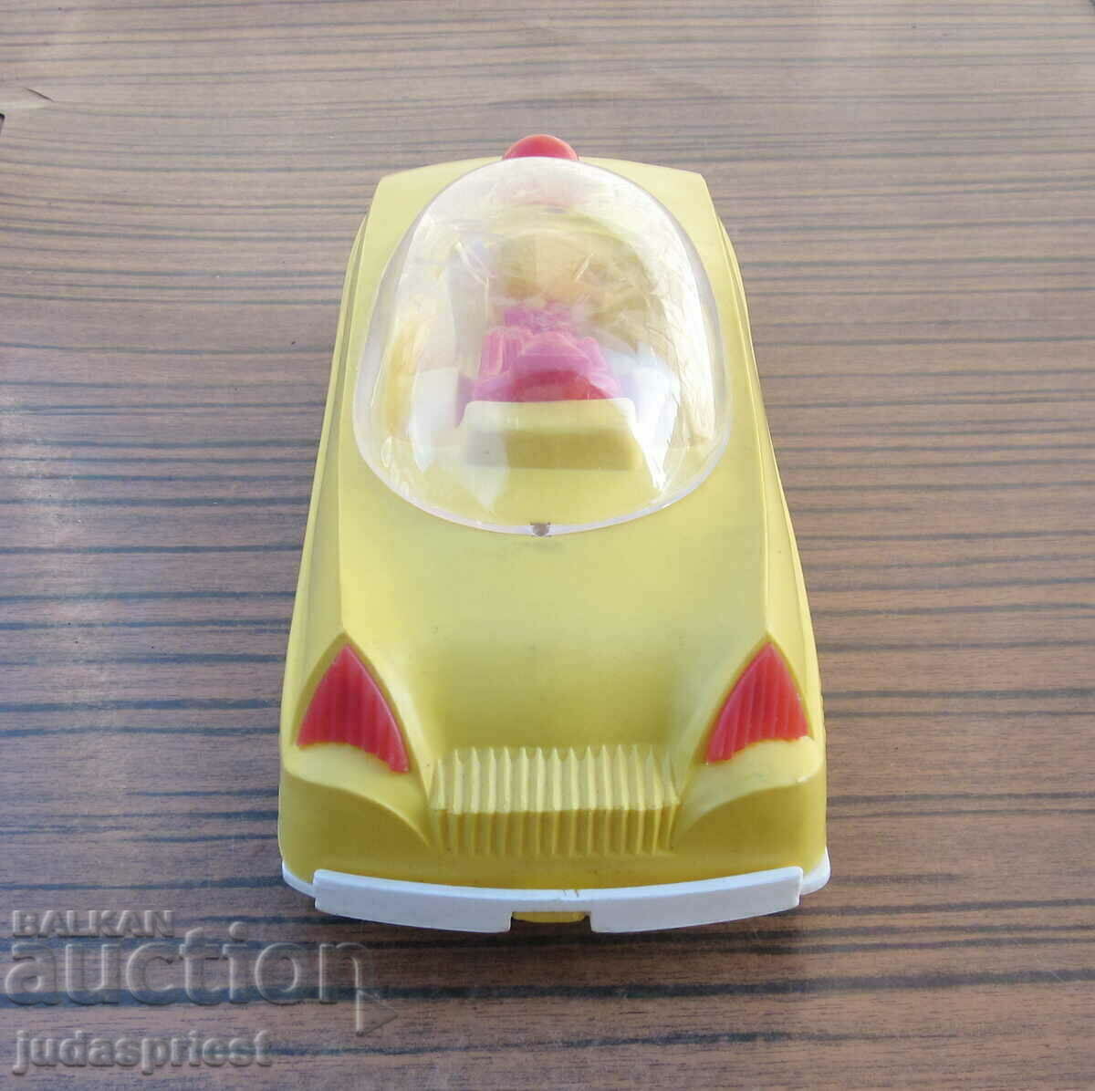 Russian Soviet space toy with astronaut and batteries - 5 Russian Soviet space toy with astronaut and batteries - 5