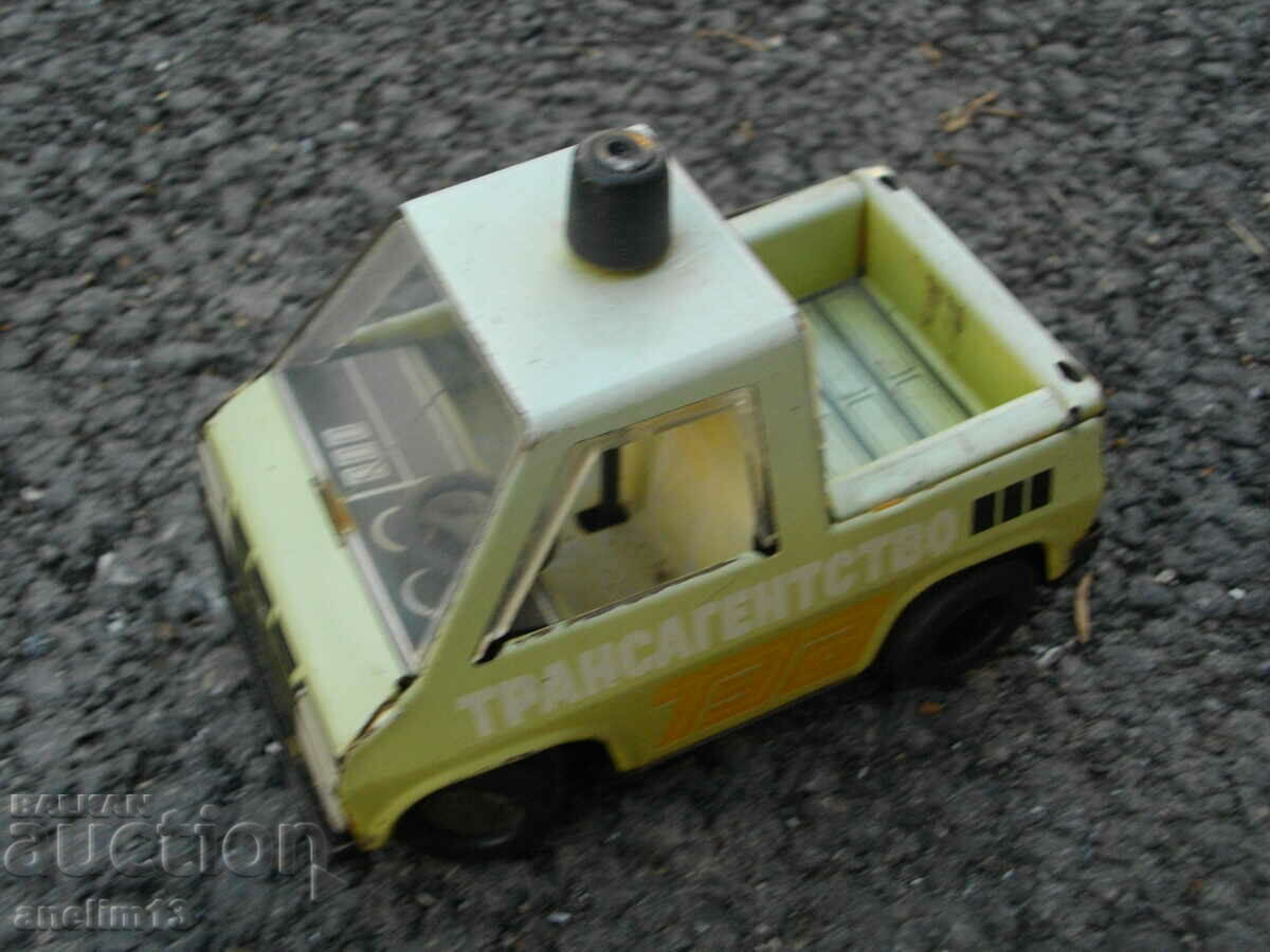 OLD LAMINATED TOYS - 6 OLD LAMINATED TOYS - 6