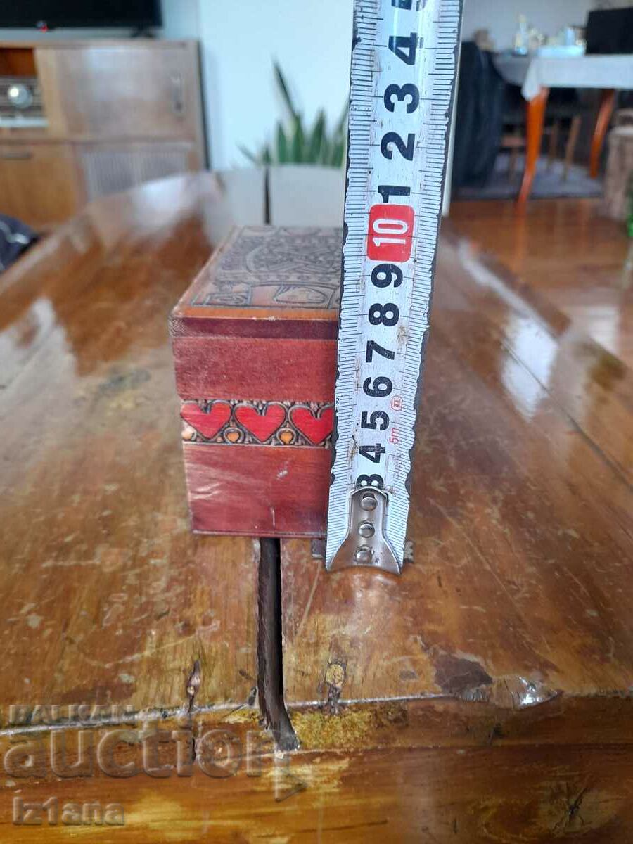 Old wooden box - 6 Old wooden box - 6