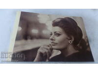 Trimite o felicitare Sophia Loren