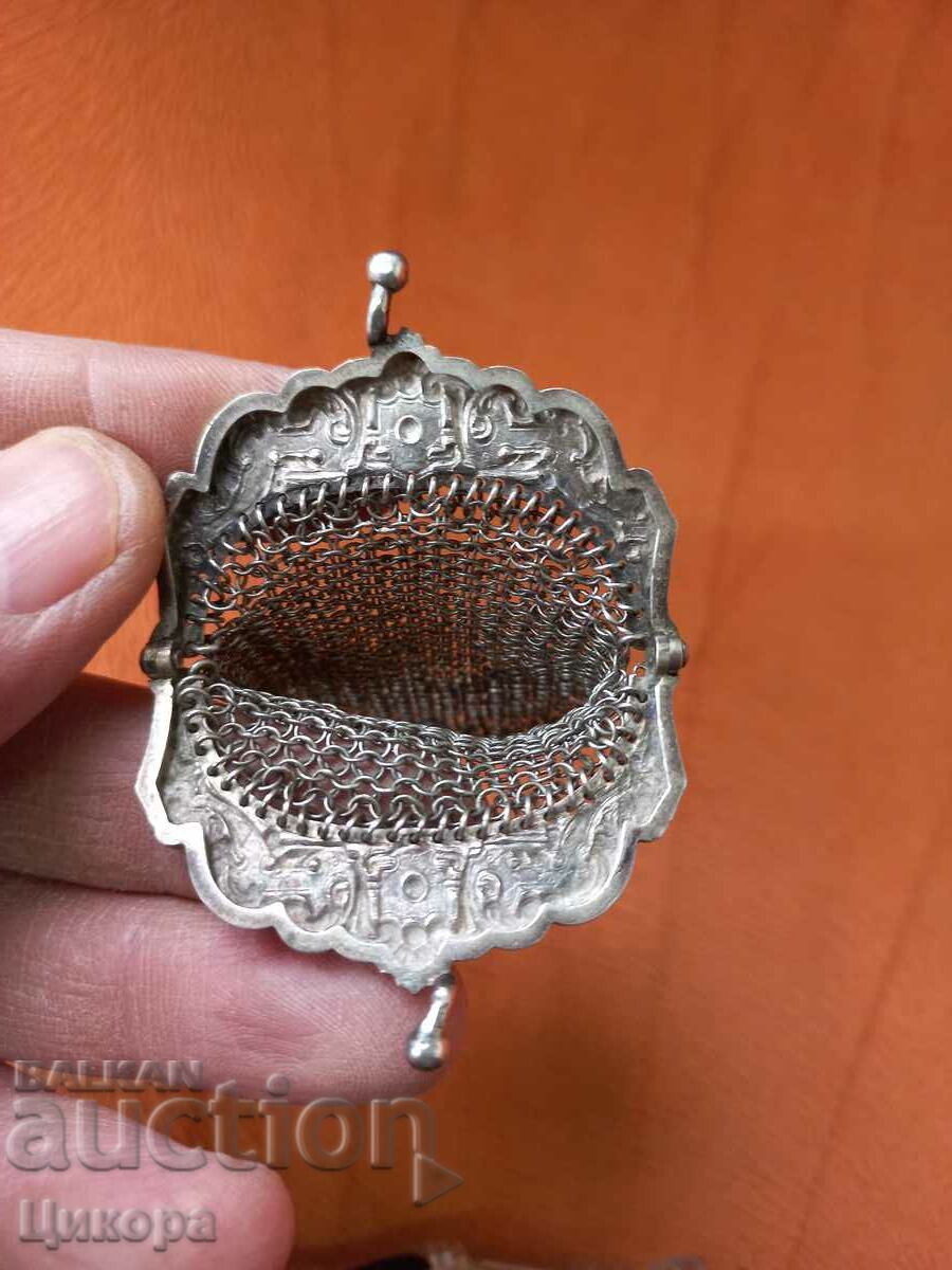 Delivery of OLD SILVER COIN PURSE Delivery of OLD SILVER COIN PURSE