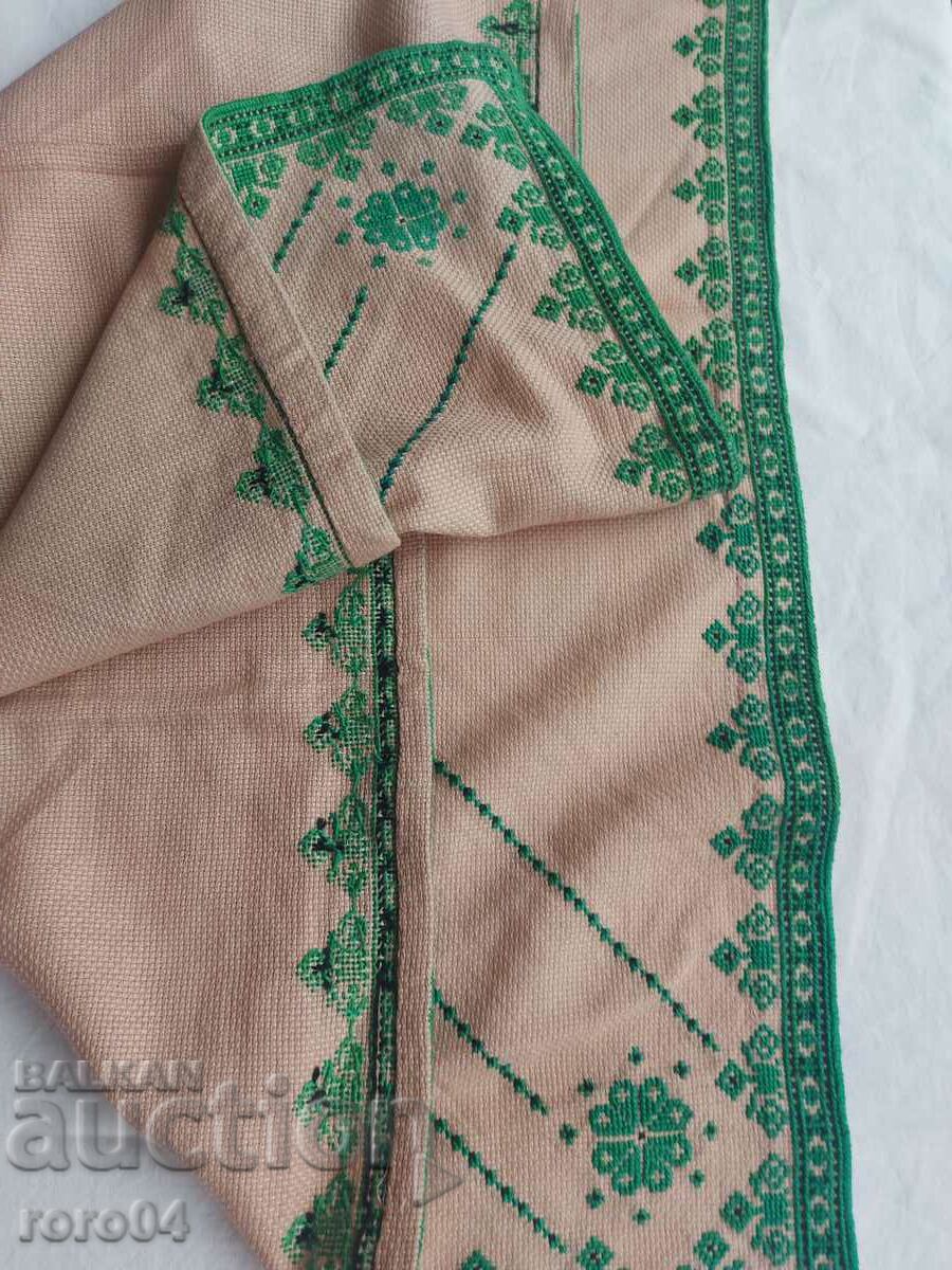 COVER - COVER - BEAUTY - 3 - 6 COVER - COVER - BEAUTY - 3 - 6