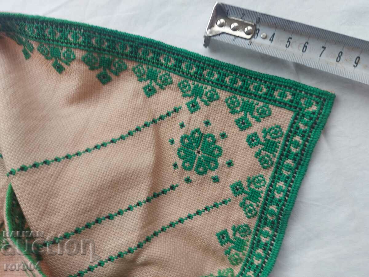 COVER - COVER - BEAUTY - 3 - 7 COVER - COVER - BEAUTY - 3 - 7