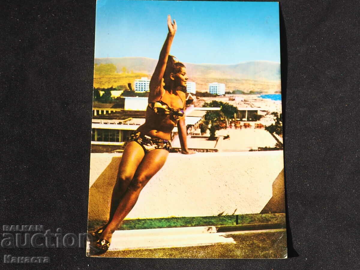 Nessebar γυναίκα τουρίστας σε μπαλκόνι 1967 K 380H