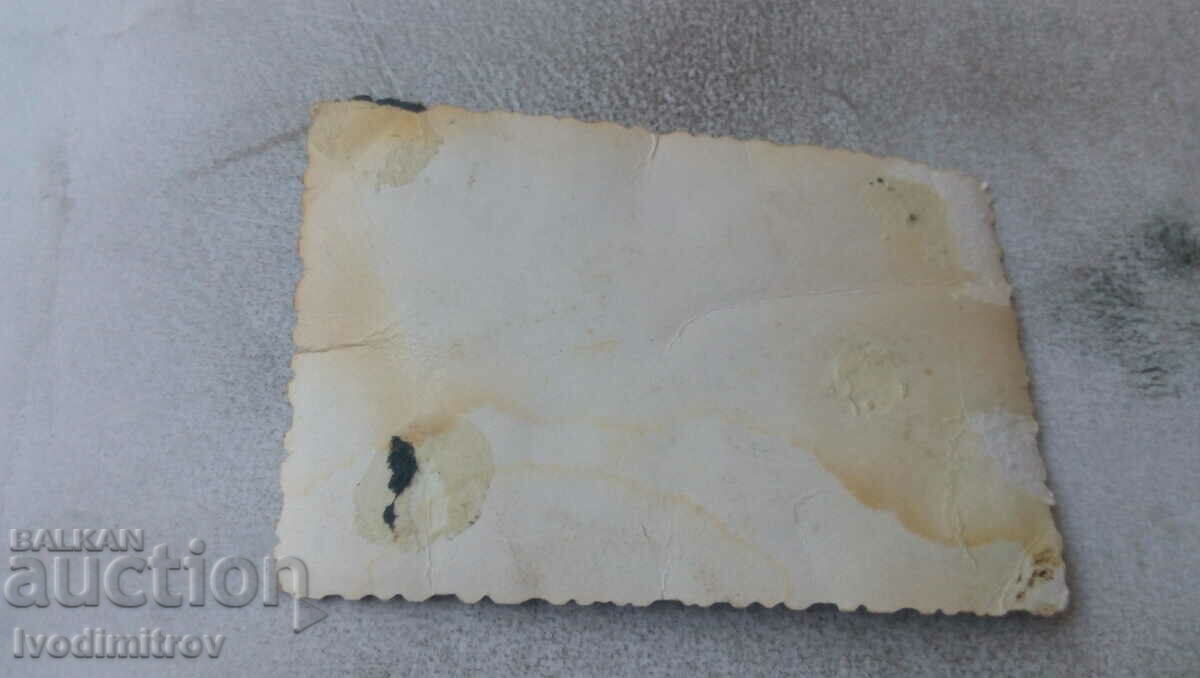 Photo A man, a little girl and a kid with price 0.65 BGN | € 0.33 Photo A man, a little girl and a kid with price 0.65 BGN | € 0.33