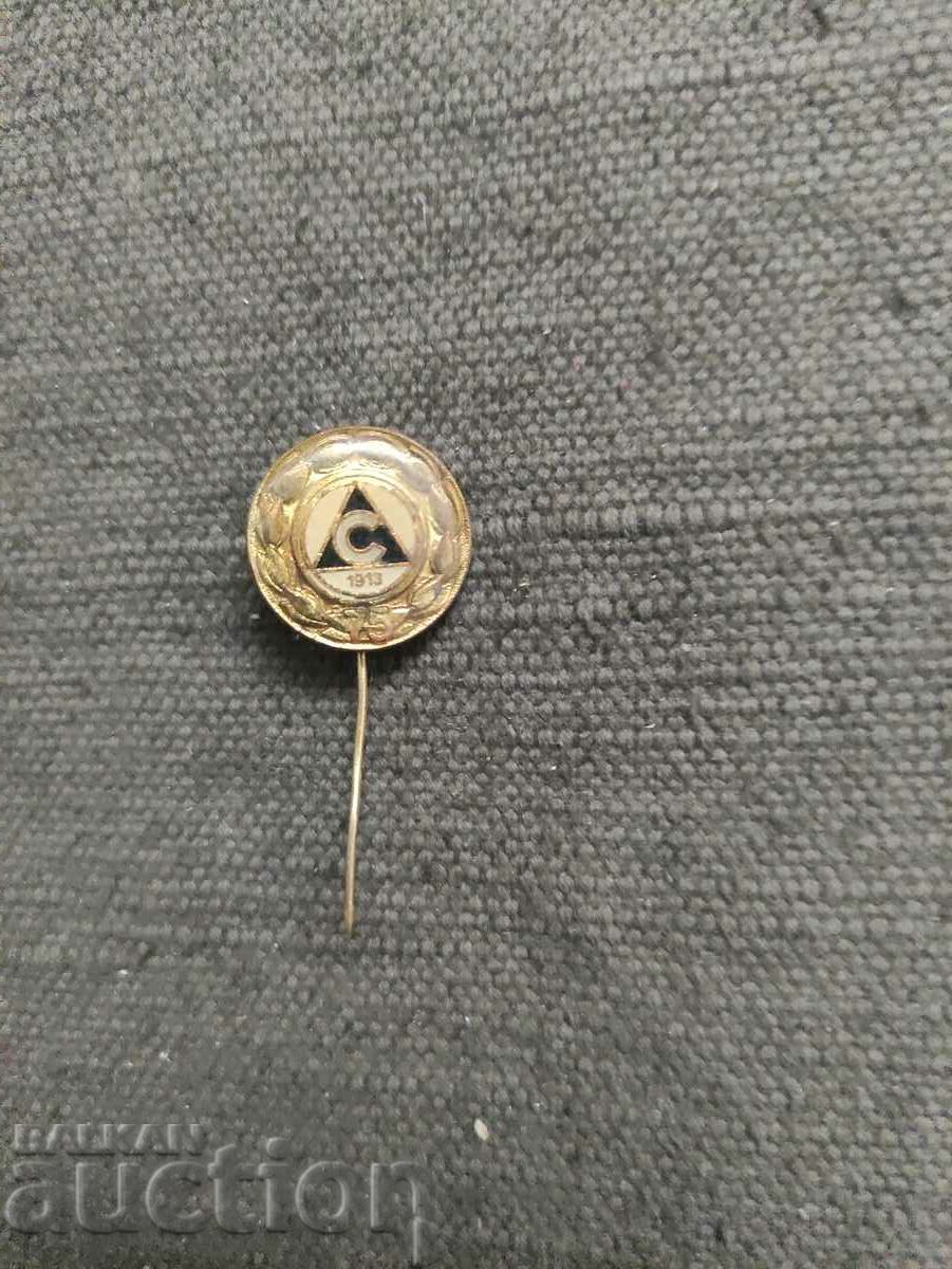 Slavia 75 years with price 20.00 BGN | € 10.23 Slavia 75 years with price 20.00 BGN | € 10.23