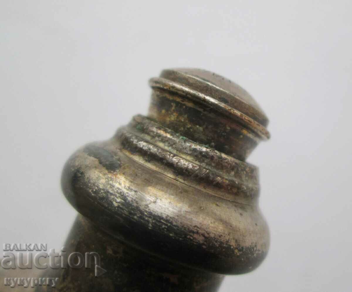 Delivery of Old vintage perfume or cologne bottle with dispenser Delivery of Old vintage perfume or cologne bottle with dispenser