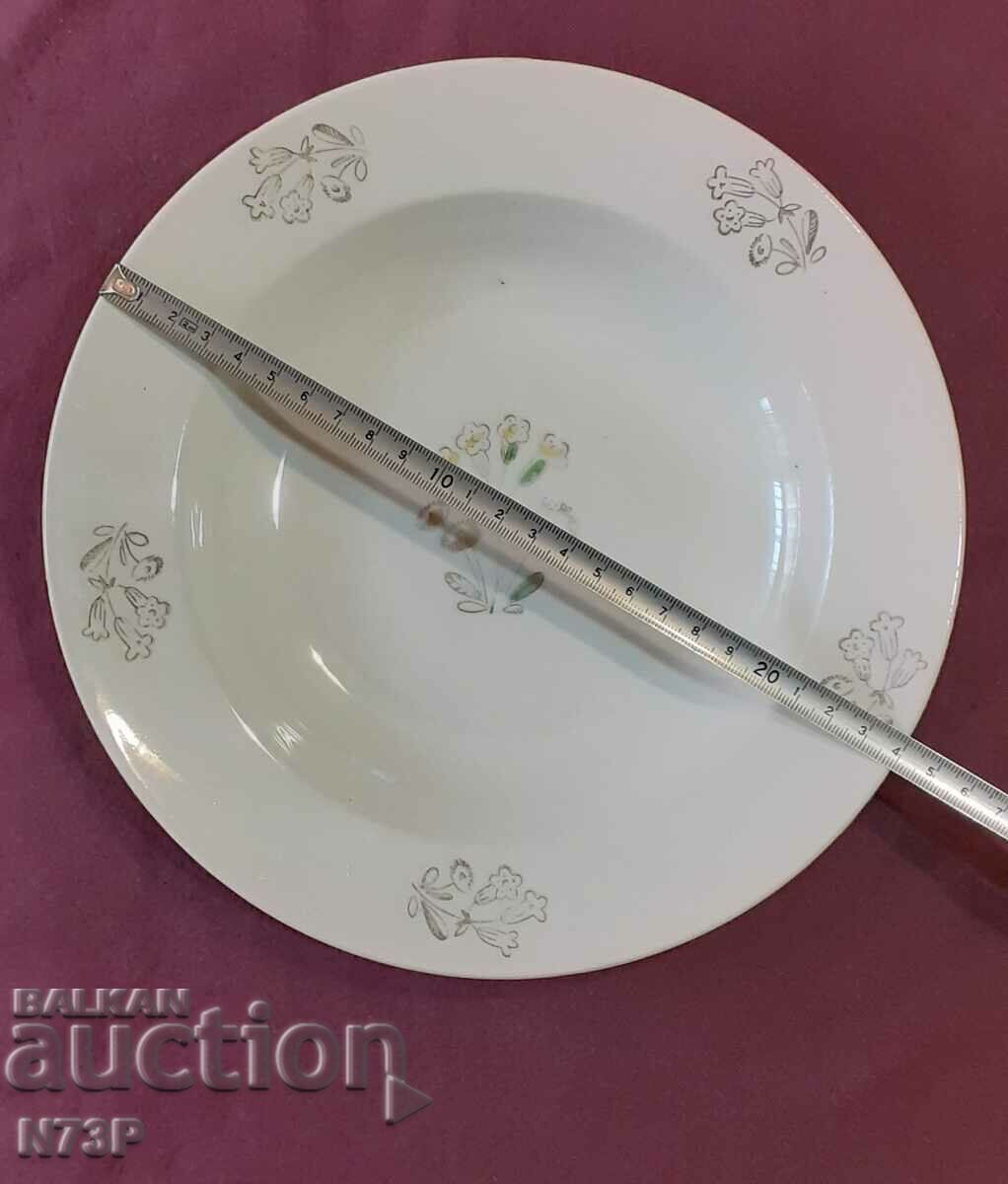 PLATĂ VECHE DE PORȚELAN. COLECTIE. RORSTRAND. cu preț 15.00 BGN | € 7.67