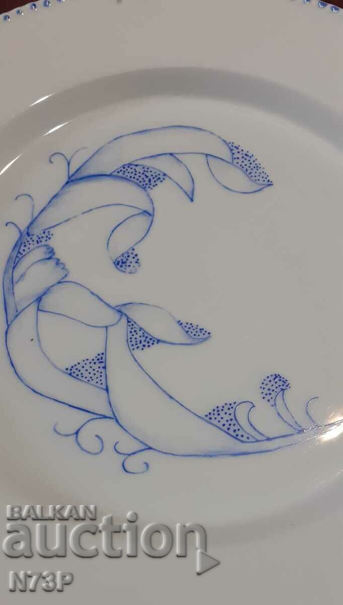 OLD PORCELAIN PLATE. COLLECTION. MADE IN W.GERMANY. with price 15.00 BGN | € 7.67 OLD PORCELAIN PLATE. COLLECTION. MADE IN W.GERMANY. with price 15.00 BGN | € 7.67