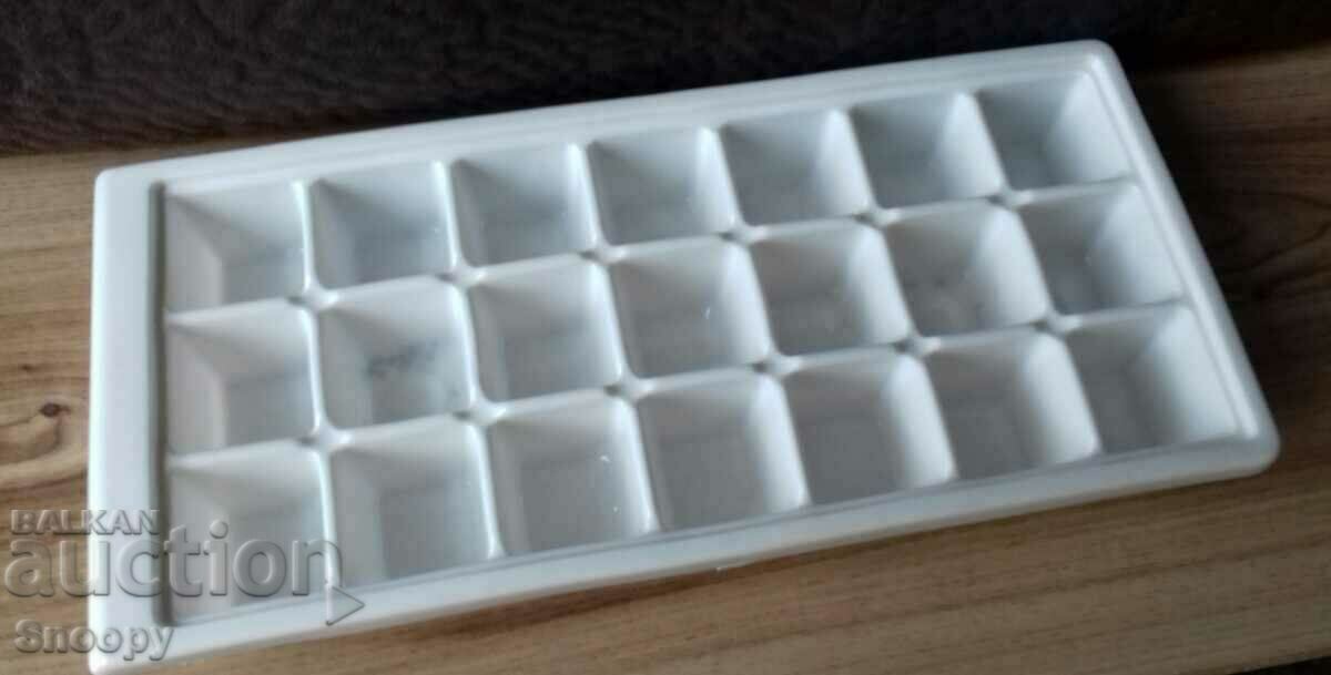 Форма за кубчета лед