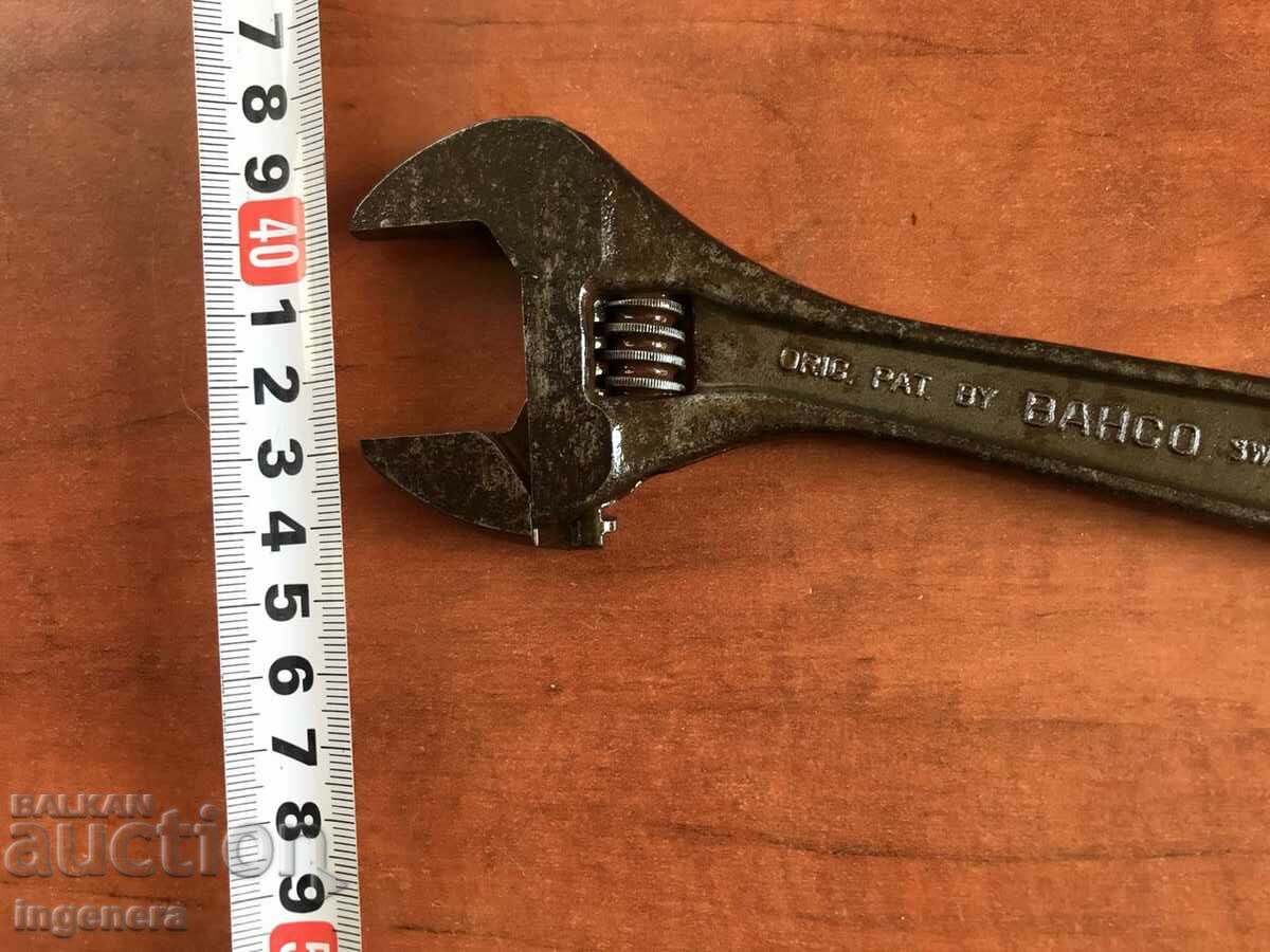 Delivery of FRENCH WRENCH - OLD SWEDEN