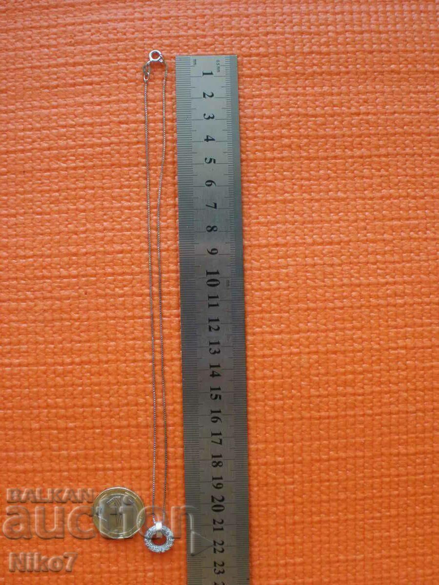 An interesting silver necklace. - 7