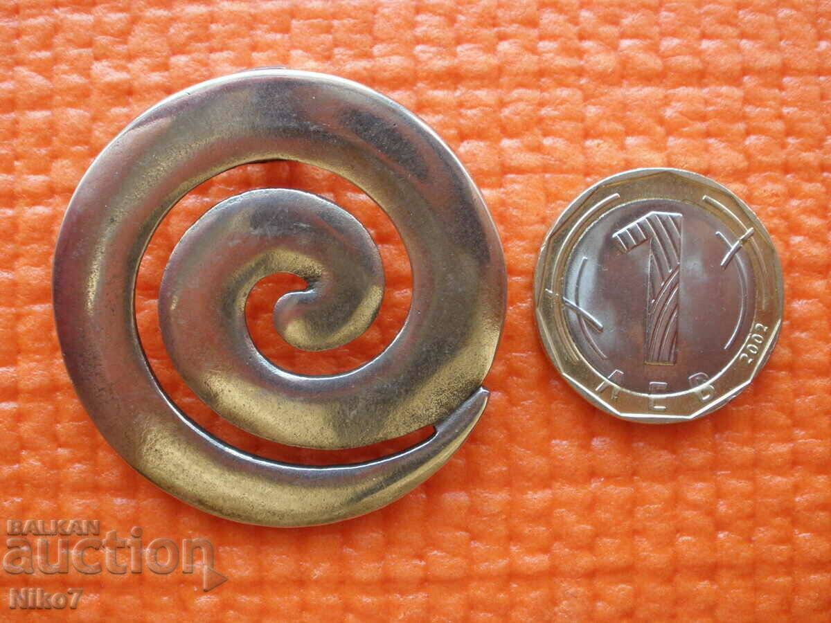 Livrarea Pandantiv (medalion) placat cu argint. Livrarea Pandantiv (medalion) placat cu argint.