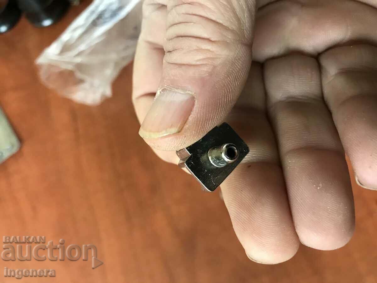 Auction FURNITURE HINGE FOR GLASS DOORS-8 PCS. NEW Auction FURNITURE HINGE FOR GLASS DOORS-8 PCS. NEW