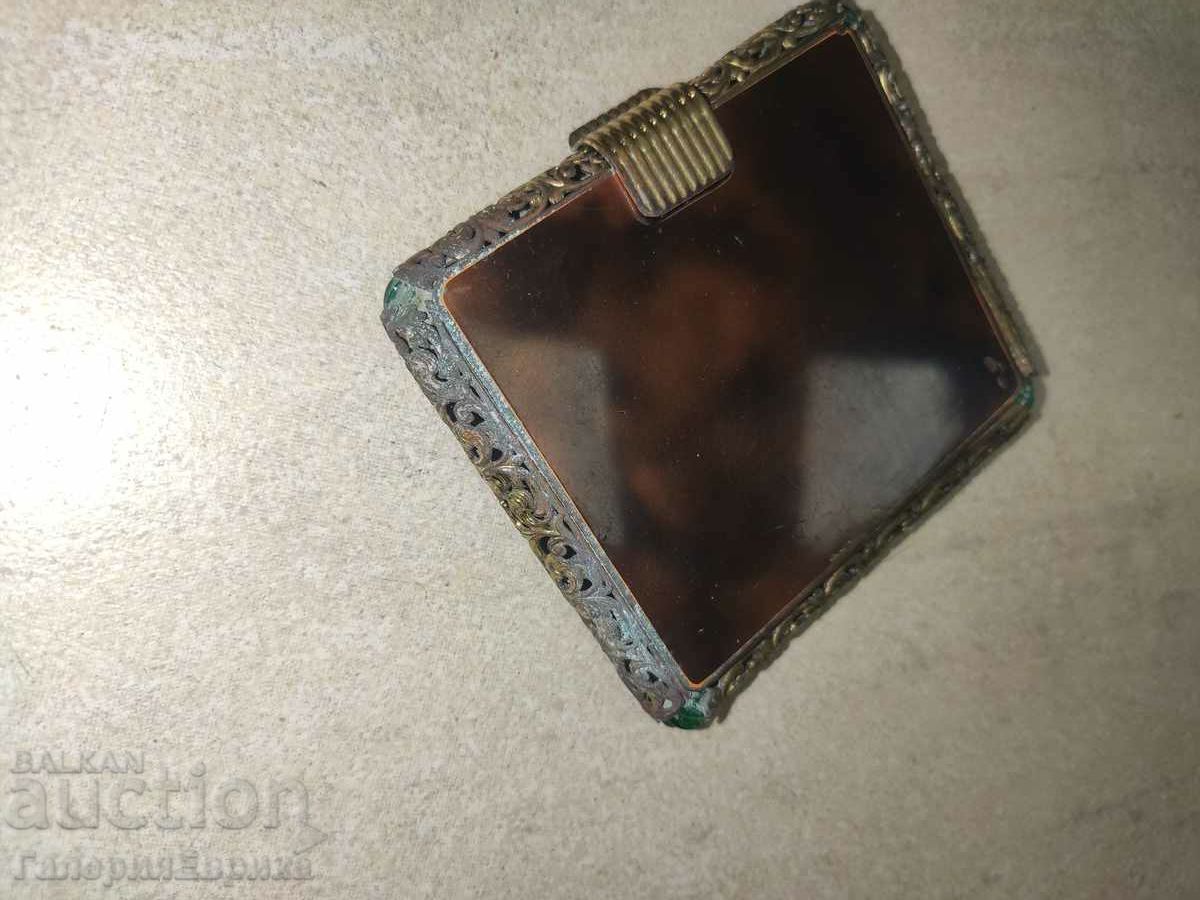 Παράδοση Παλιό μπρούτζινο μπρούτζινο επίχρυσο δωμάτιο πούδρας Παράδοση Παλιό μπρούτζινο μπρούτζινο επίχρυσο δωμάτιο πούδρας