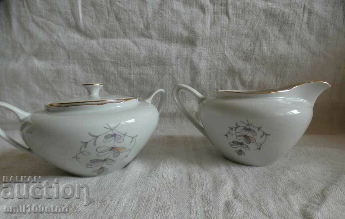 Auction A beautiful set of old Czech porcelain Sugar Bowl and Jug Auction A beautiful set of old Czech porcelain Sugar Bowl and Jug