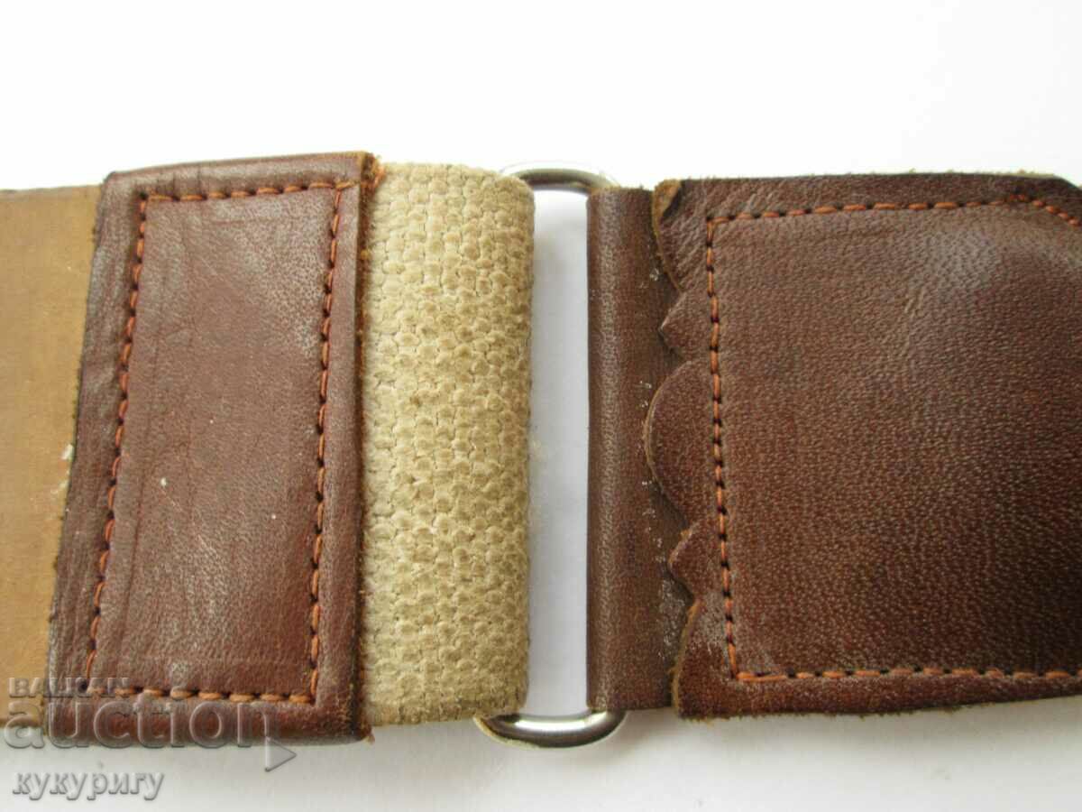 Old German Barber Belt Strap Solingen Razor Sharpener with price 120.00 BGN | € 61.36 Old German Barber Belt Strap Solingen Razor Sharpener with price 120.00 BGN | € 61.36