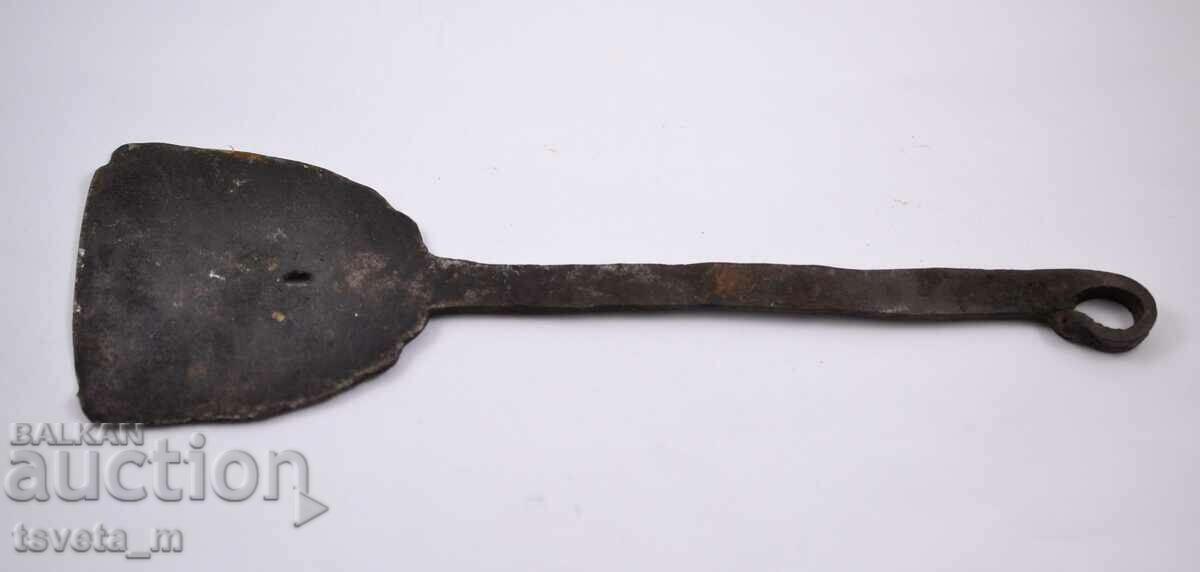 Antique hand-forged apron with price 15.00 BGN | € 7.67 Antique hand-forged apron with price 15.00 BGN | € 7.67