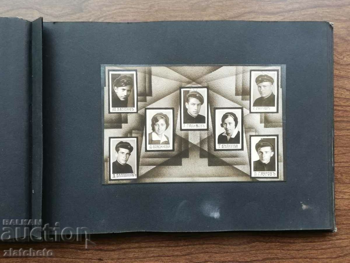 April High School Gabrovo. Graduation 1932-33 - 5