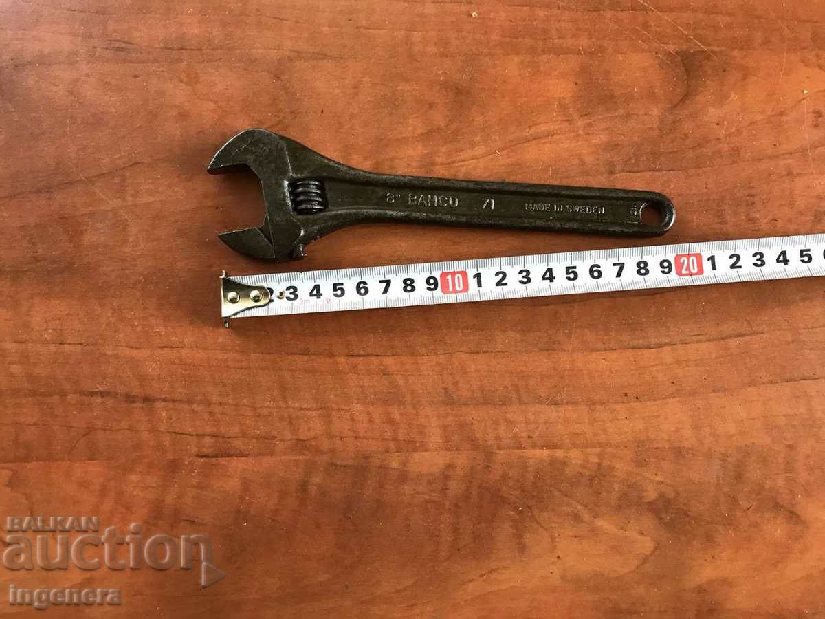 FRENCH WRENCH - OLD SWEDEN - 5 FRENCH WRENCH - OLD SWEDEN - 5