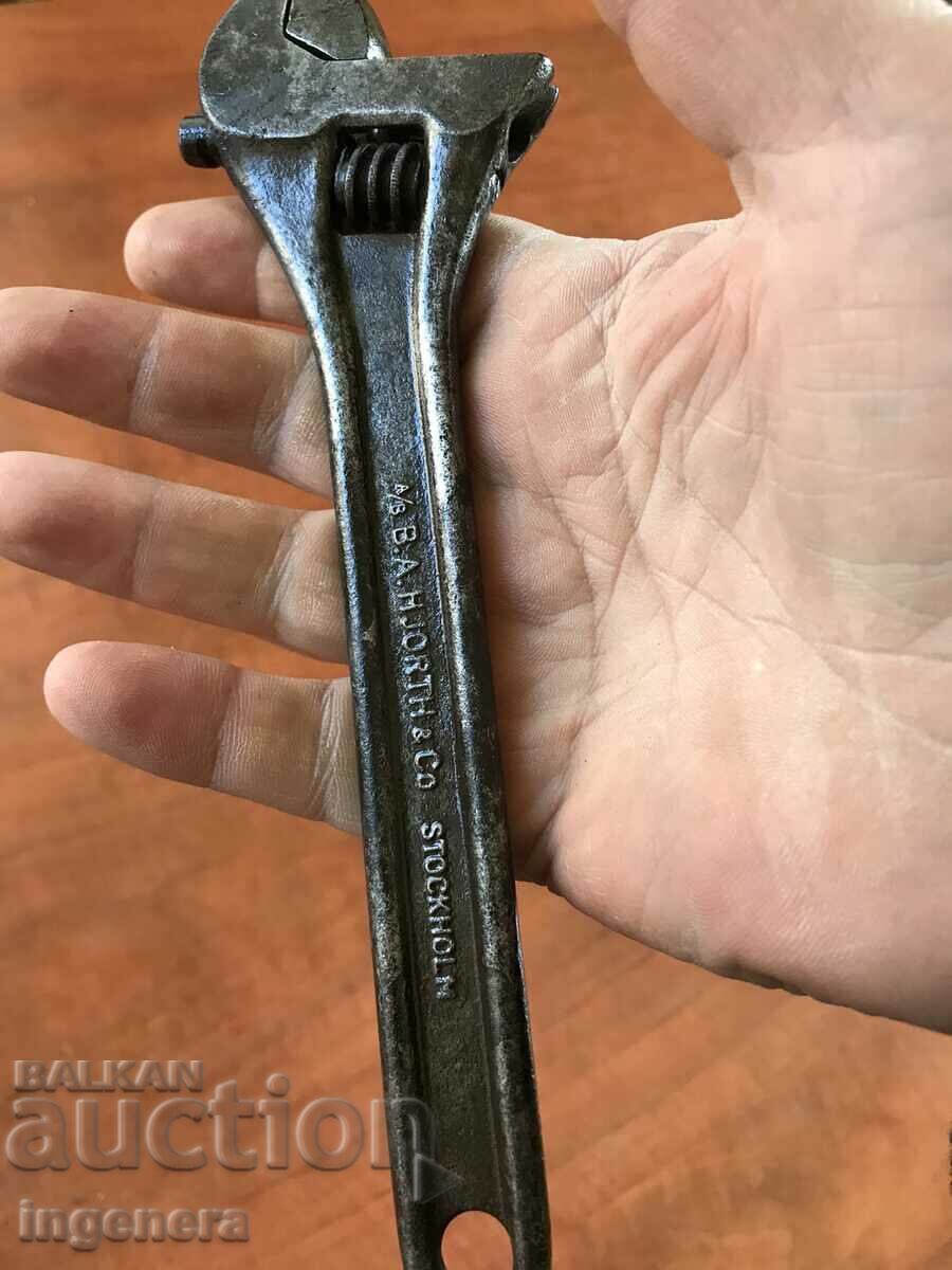 FRENCH WRENCH - OLD SWEDEN - 6 FRENCH WRENCH - OLD SWEDEN - 6