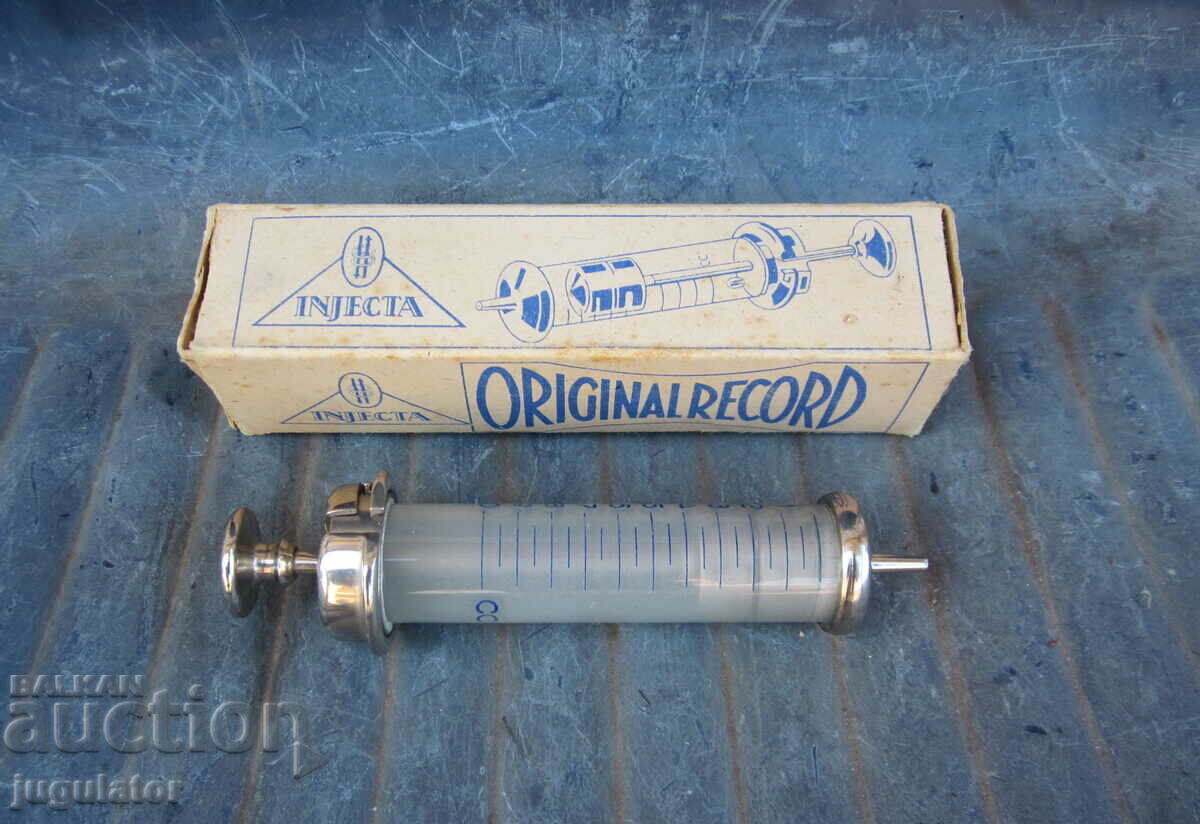 Delivery of RECORD German glass syringe unused with box Delivery of RECORD German glass syringe unused with box