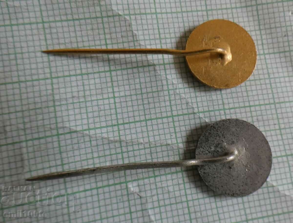 Delivery of Badges 2 pieces IMT Tractor Factory Yugoslavia