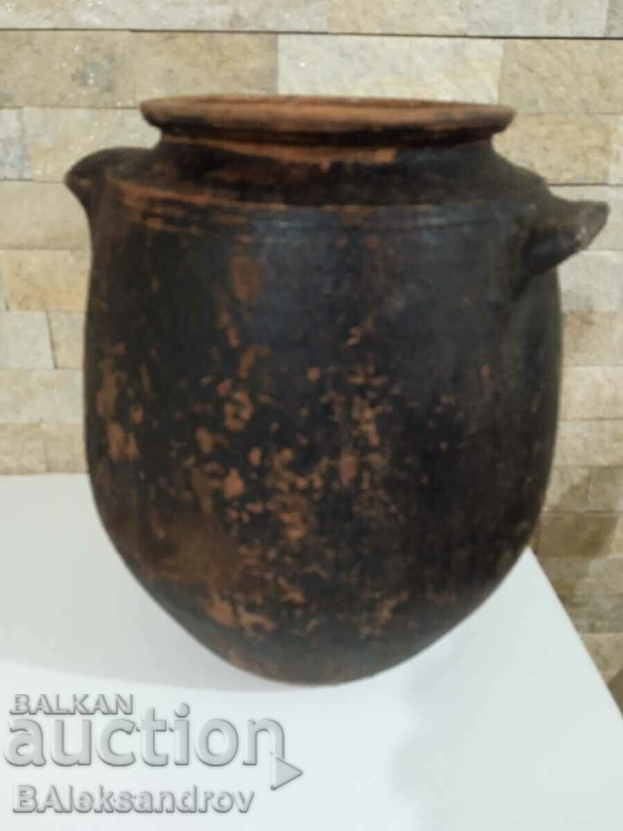 Delivery of Old ceramic jug Delivery of Old ceramic jug