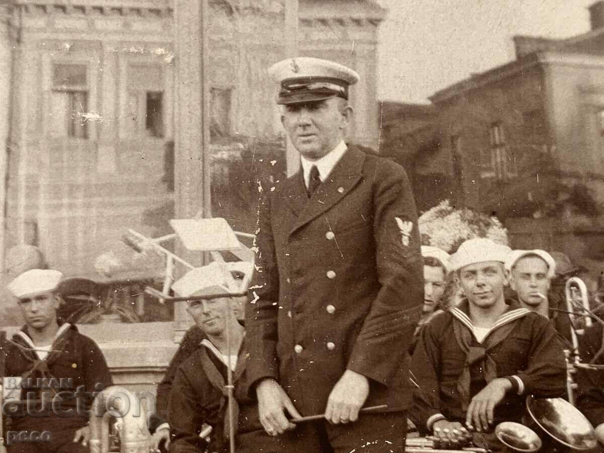 Delivery of Varna American military naval music Delivery of Varna American military naval music